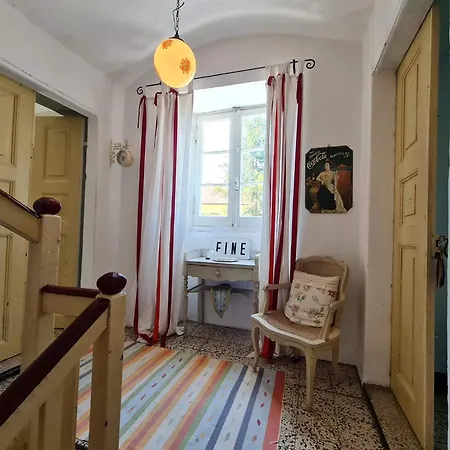 Semesterbostad Bella Casa Cantoniera